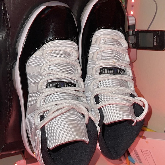 Jordan 11 Concord 2018